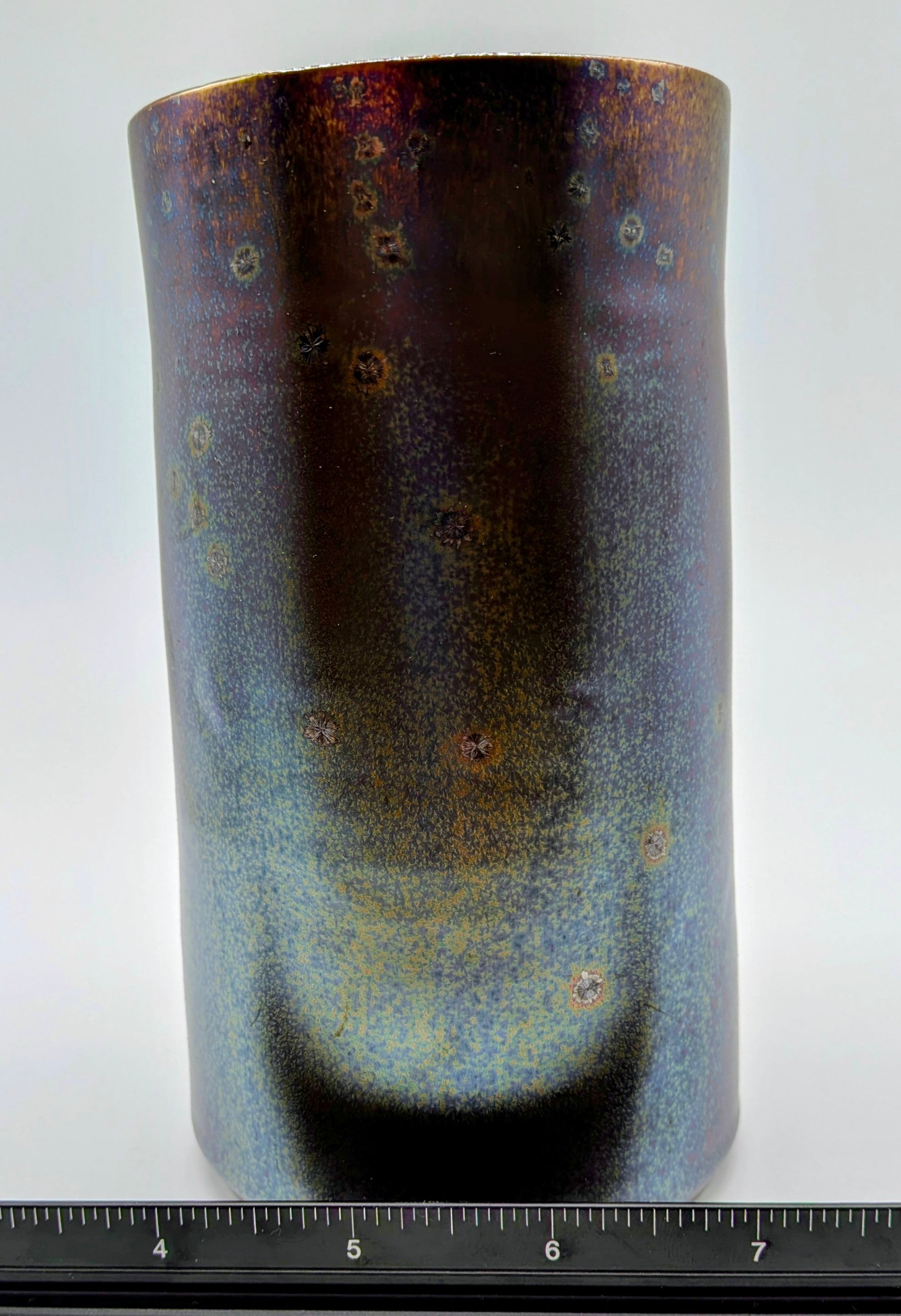 Dark Holographic Vase