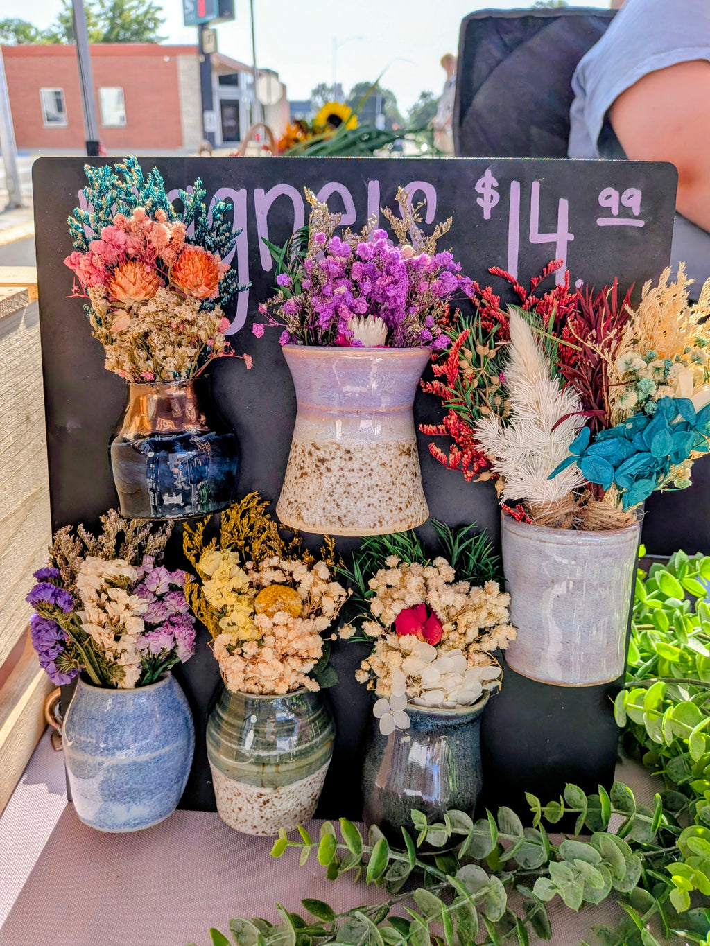 Mini Vase Magnet
