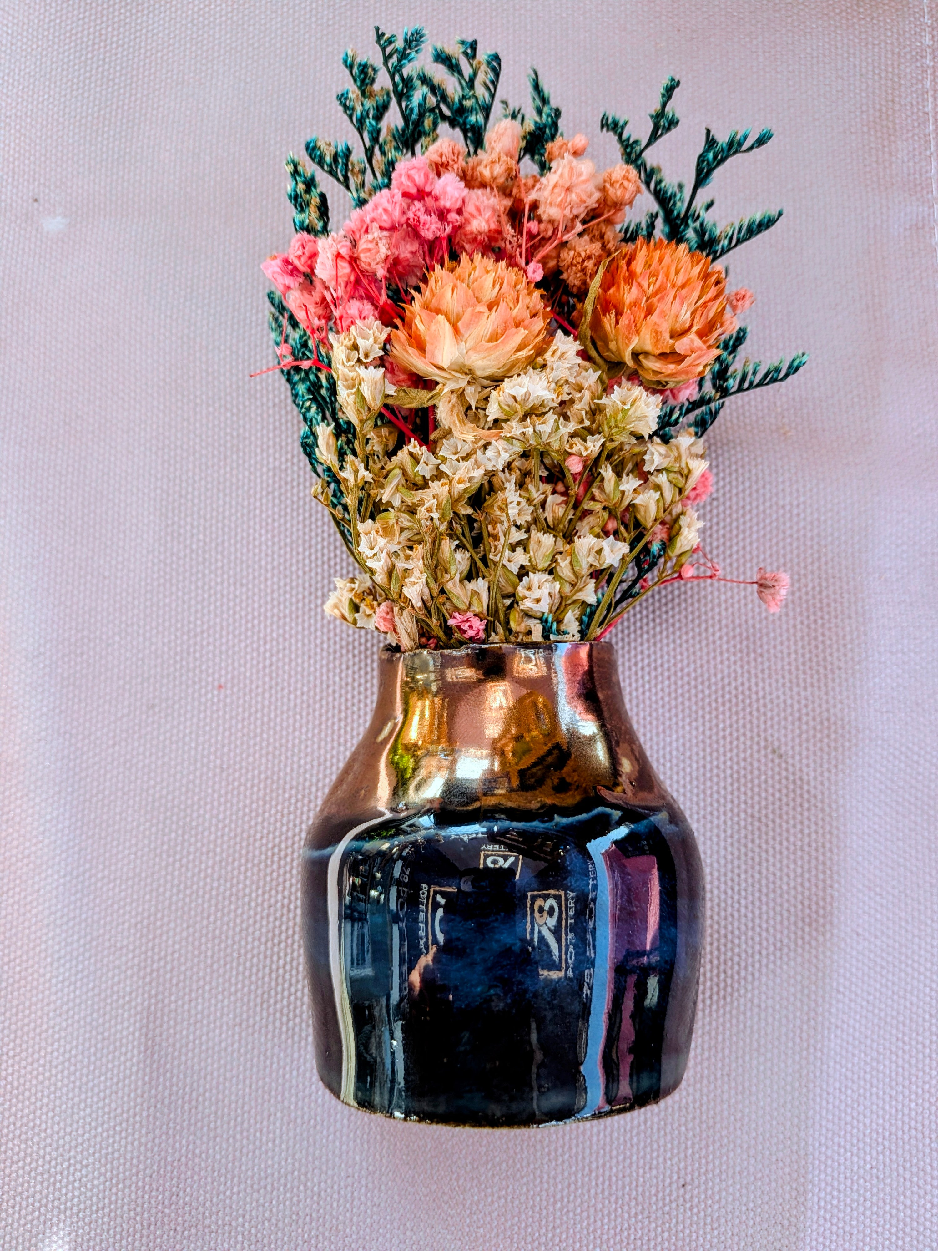 Mini Vase Magnet